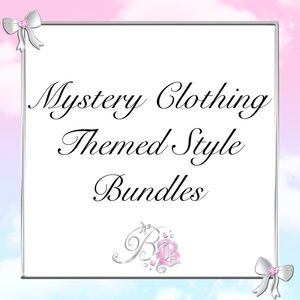 🎀Mystery themed style clothing bundles🛍️🩷5 pieces of clothing per bundle⭐️✨⭐️
